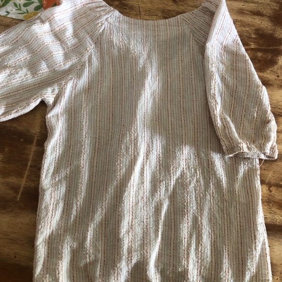 Button up top! - Picture 3 of 3